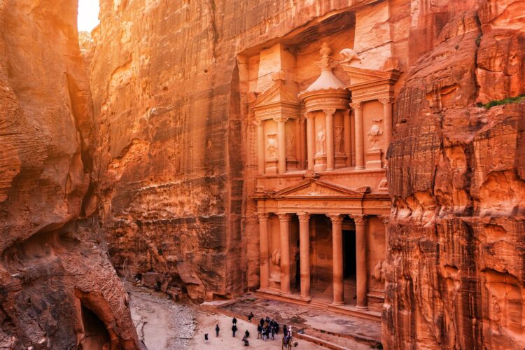 VOYAGER JORDAN
